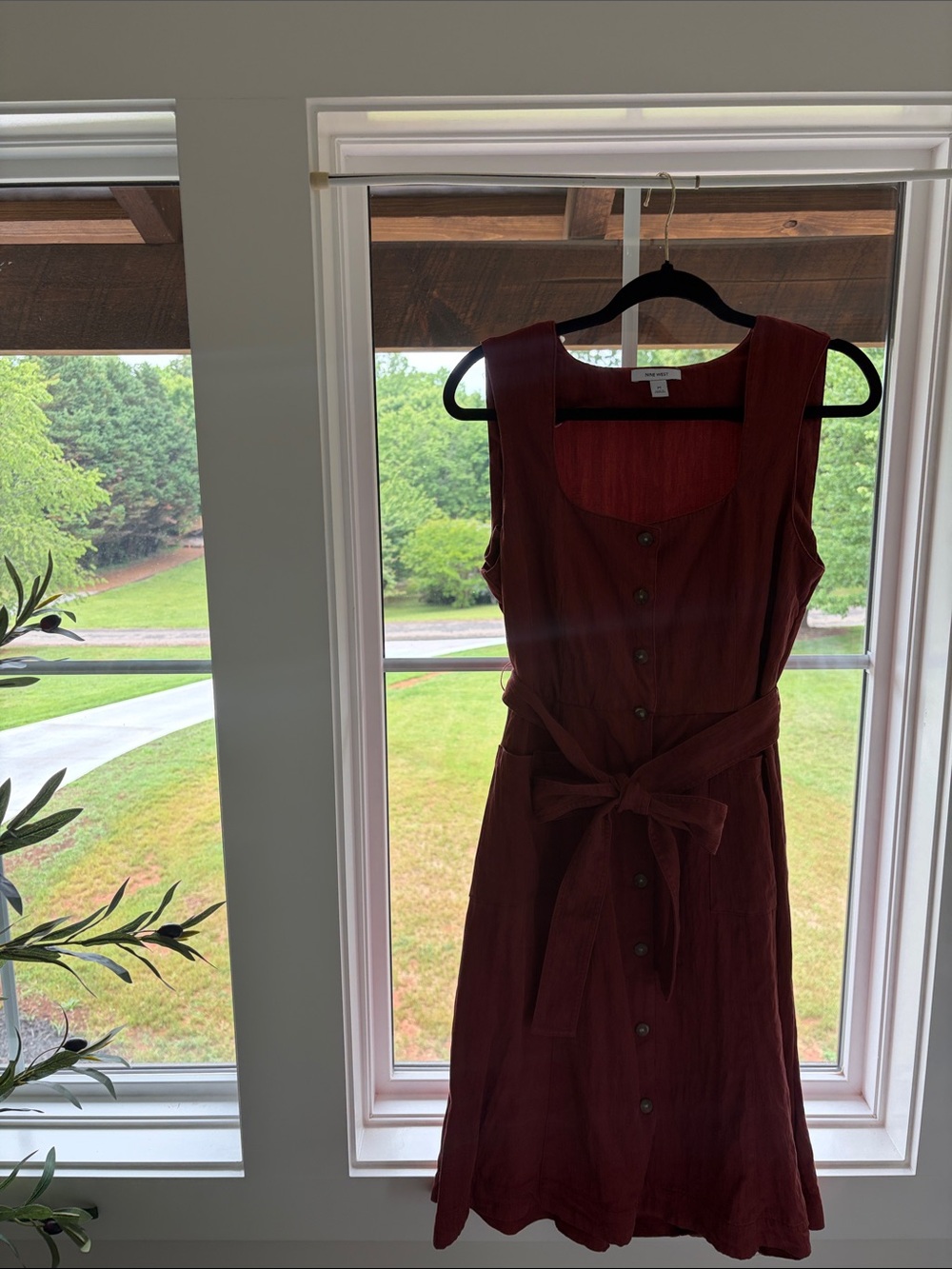 Nine West Button-Front Midi Dress in rusty red